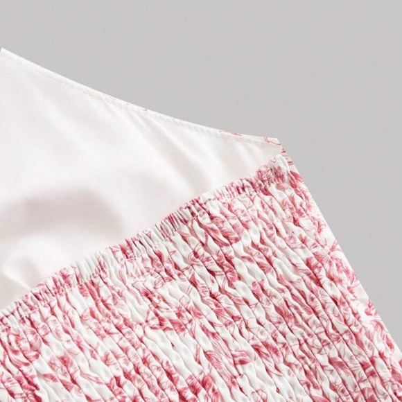 SHEIN women’s backless halter top - Picture 4 of 4